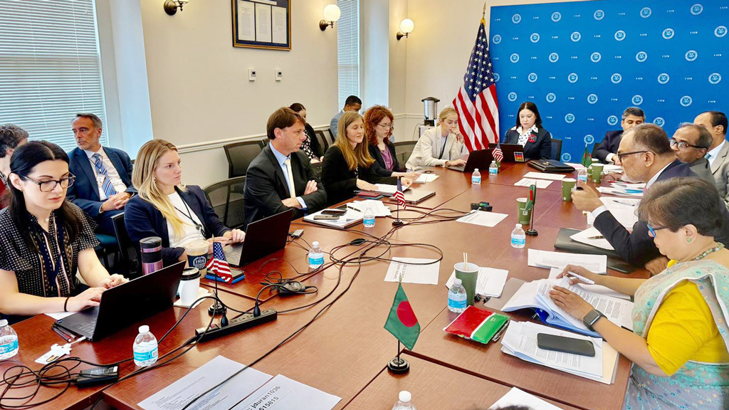 ২৯ জুলাই চলমান শুল্ক সংক্রান্ত চূড়ান্ত আলোচনার আহ্বান যুক্তরাষ্ট্রের